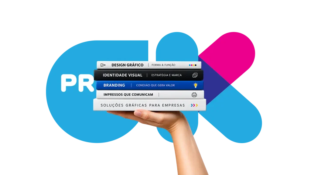 Ok-Print logotipo atrás de uma mão a segurar livros feitos pela gráfica